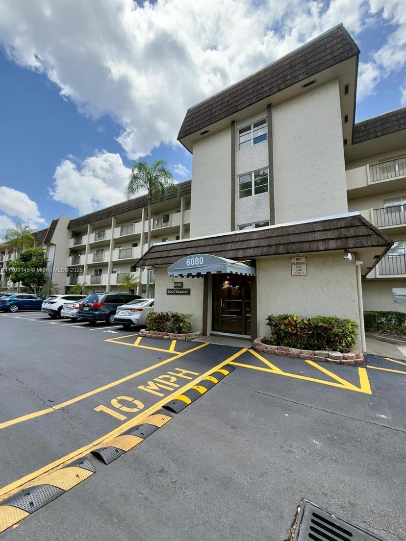 Picture of 6080 NW 44Th St # 205, Lauderhill FL 33319
