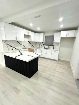 Picture of 145 NW 2Nd St, Dania Beach, FL 33004