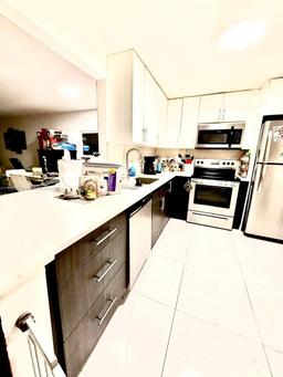 Picture of 1401 NE 191St St # D201, Miami, FL 33179
