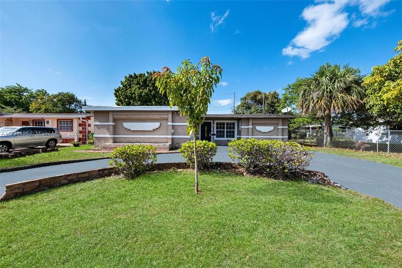 Picture of 6421 NW 24Th Pl, Sunrise FL 33313