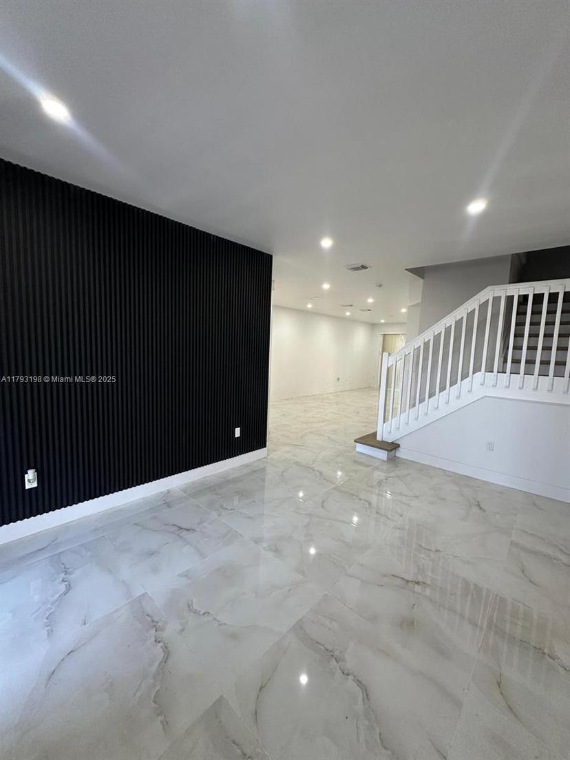 Picture of 15345 SW 119Th Ln, Miami FL 33196