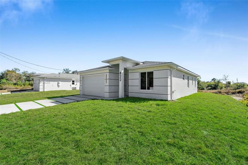 Picture of 133 Fox Ave S, Lehigh Acres FL 33974