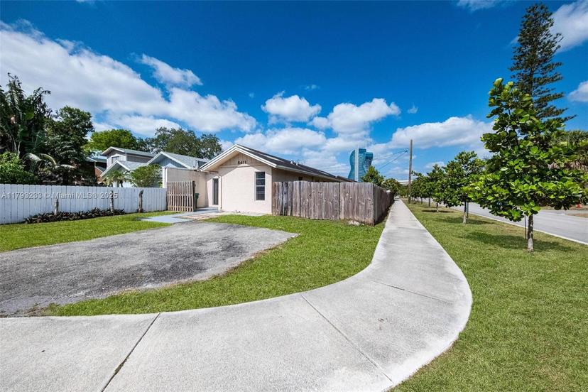 Picture of 5411 SW 43Rd Ter, Dania Beach FL 33314