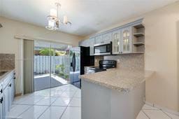 Picture of 7724 W 29Th Ln # 38, Hialeah, FL 33018