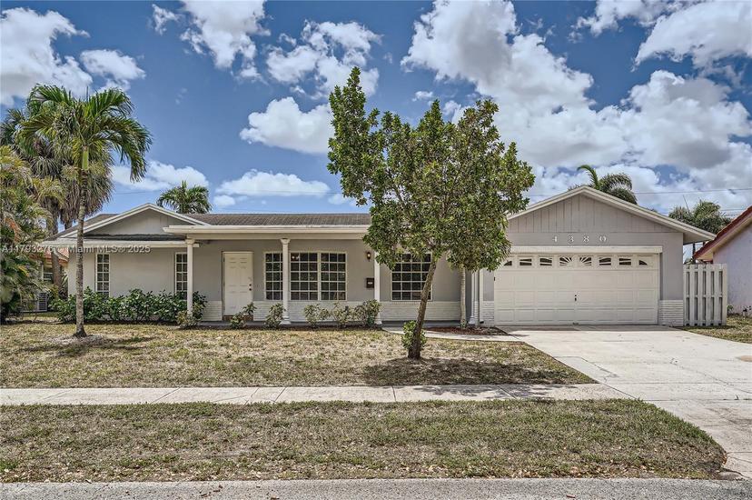 Picture of 4380 NW 4Th Ct, Coconut Creek FL 33066