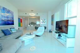 Picture of 950 Brickell Bay Dr # 4710, Miami, FL 33131