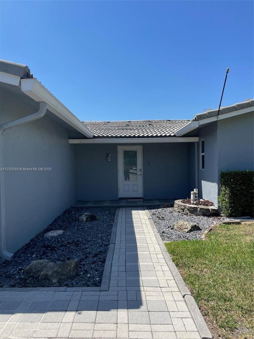 Picture of 8588 NW 27Th Dr, Coral Springs FL 33065