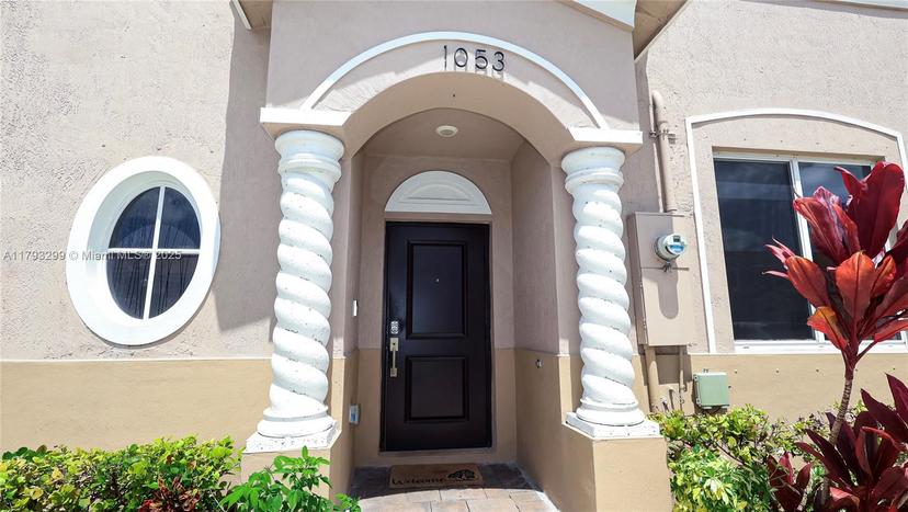 Picture of 1053 SE 24Th Ave, Homestead FL 33035