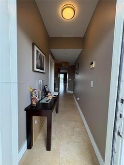 Picture of 10730 NW 66Th St # 512, Doral, FL 33178