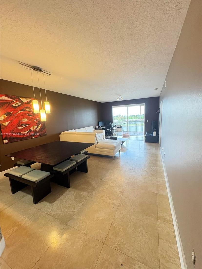 Picture of 10730 NW 66Th St # 512, Doral FL 33178