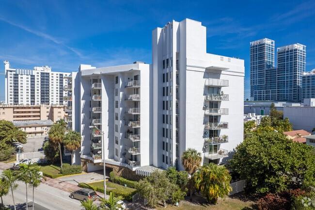 Picture of 6801 Indian Creek Dr # 405, Miami Beach FL 33141