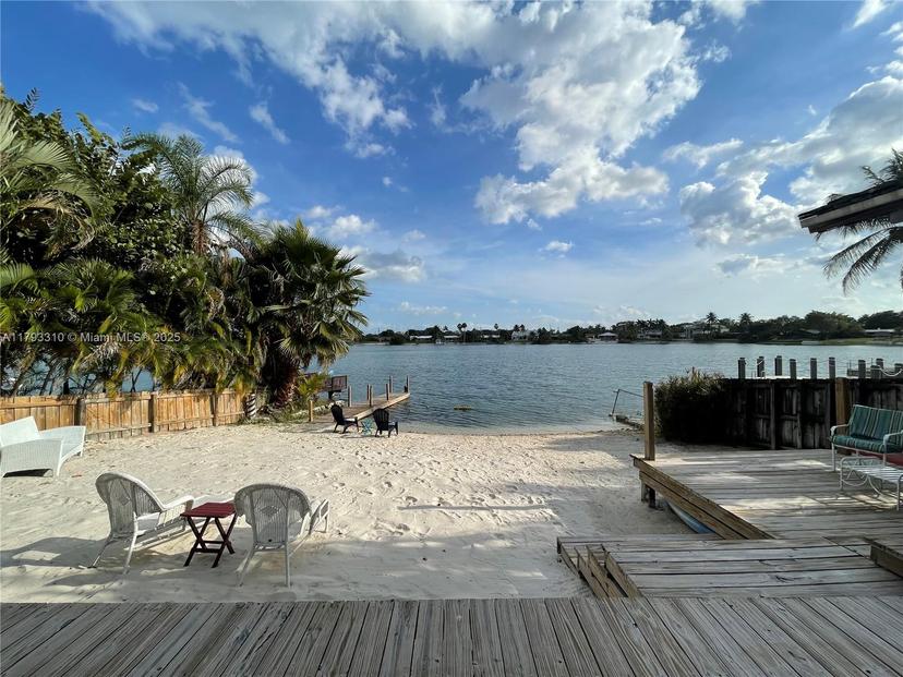 Picture of 9030 Ridgeland Dr, Cutler Bay FL 33157