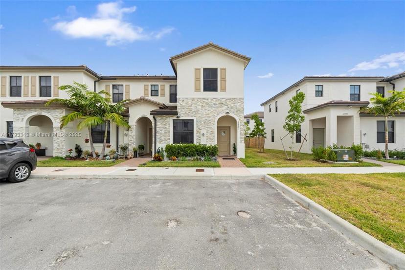 Picture of 12901 SW 232Nd Ln, Homestead FL 33032