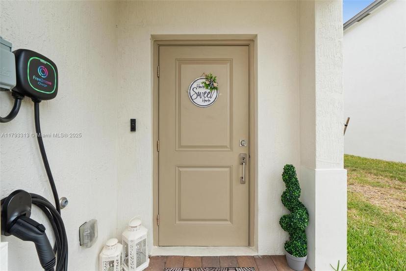 Picture of 12901 SW 232Nd Ln, Homestead FL 33032