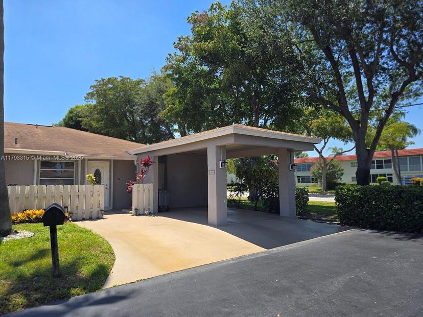 Picture of 6723 Moonlit Dr, Delray Beach FL 33446