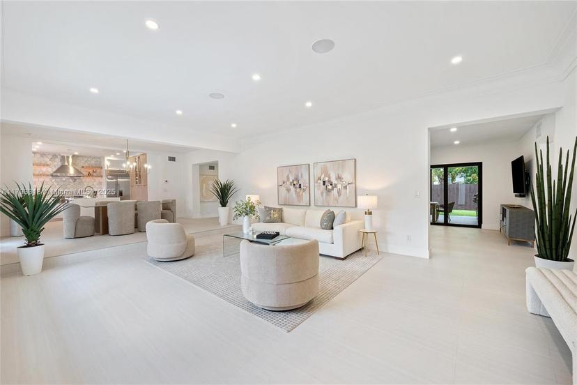 Picture of 1375 SW 17Th Ter, Miami FL 33145