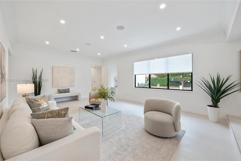Picture of 1375 SW 17Th Ter, Miami FL 33145