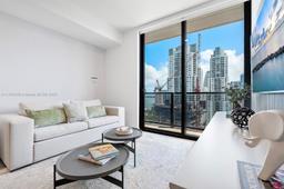 Picture of 398 NE 5Th St # 2517, Miami, FL 33132