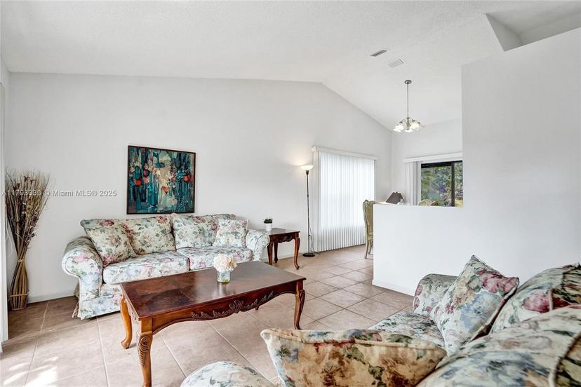 Picture of 2011 SW 44Th Ter, Fort Lauderdale FL 33317
