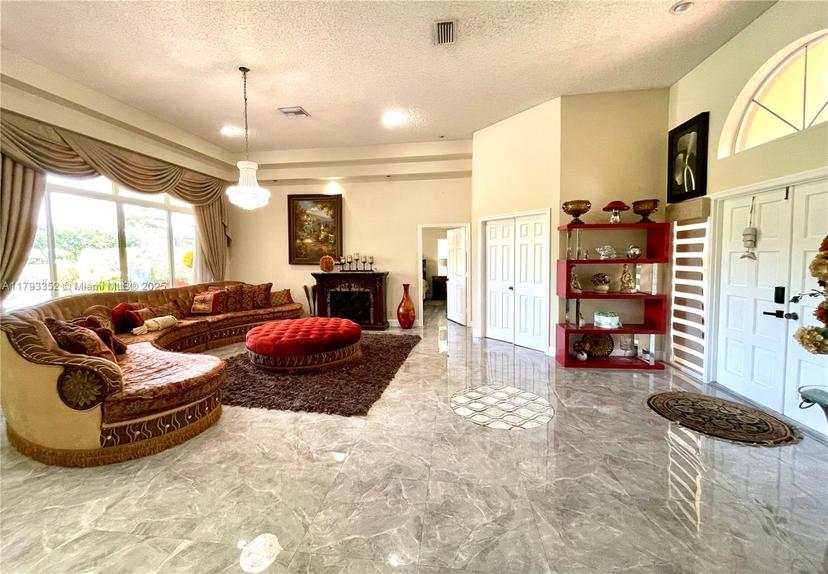 Picture of 12022 Classic Dr, Coral Springs FL 33071