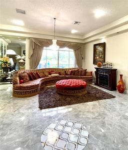 Picture of 12022 Classic Dr, Coral Springs, FL 33071