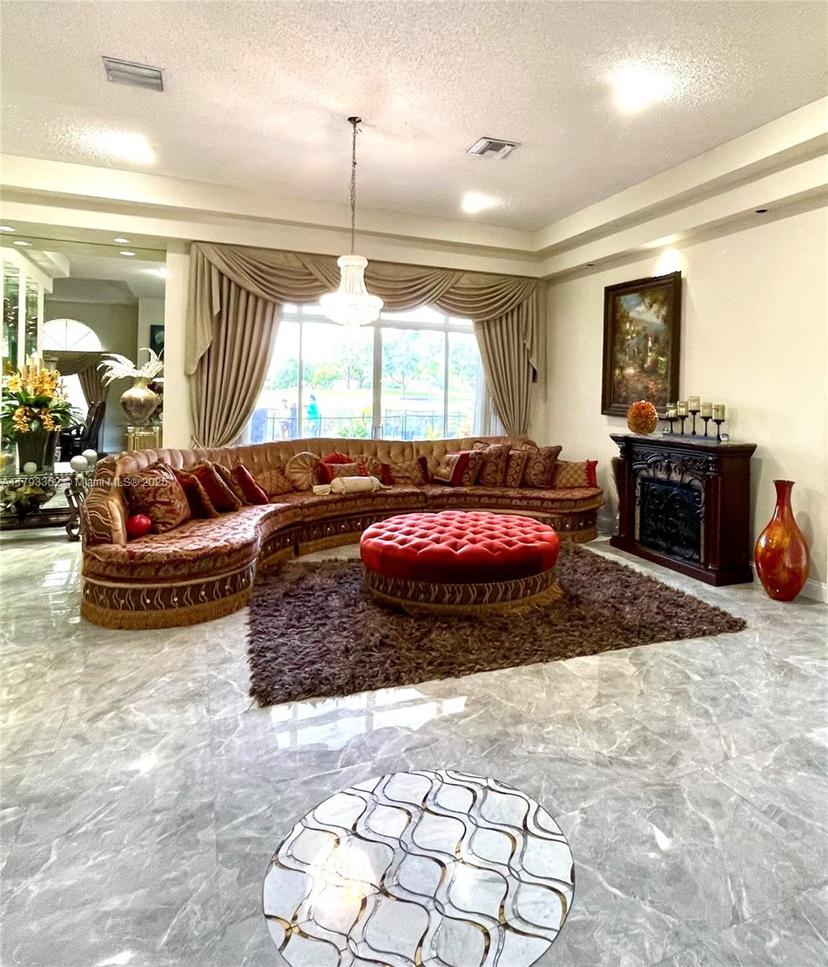 Picture of 12022 Classic Dr, Coral Springs FL 33071