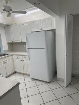 Picture of 1850 Homewood Blvd # 5010, Delray Beach, FL 33445