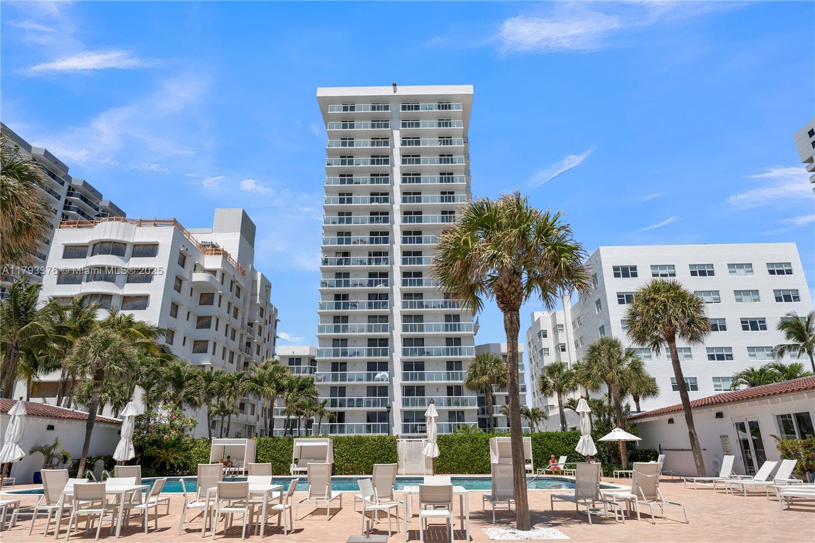 Picture of 2457 Collins Ave # 201, Miami Beach, FL 33140