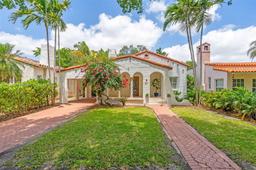 Picture of 521 San Lorenzo Avenue, Coral Gables, FL 33146