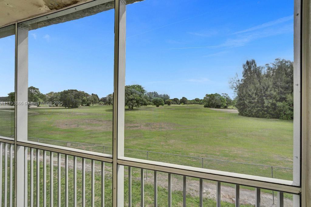 Picture of 5100 SW 90Th Ave # 208, Cooper City, FL 33328