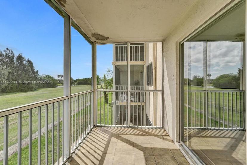 Picture of 5100 SW 90Th Ave # 208, Cooper City FL 33328