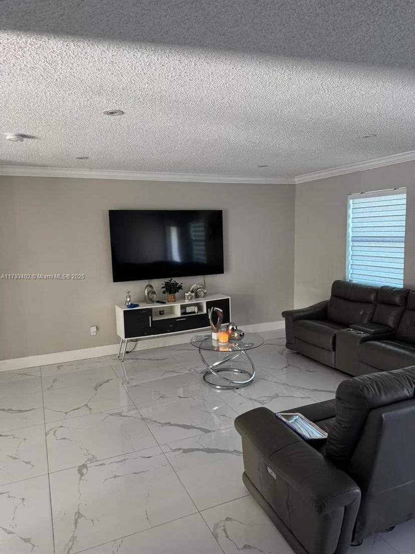 Picture of 365 SW 17Th Ave, Homestead FL 33030
