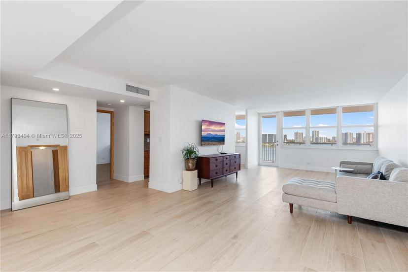 Picture of 251 174Th St # 1219, Sunny Isles Beach FL 33160