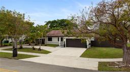 Picture of 20402 SW 130Th Ct, Miami, FL 33177