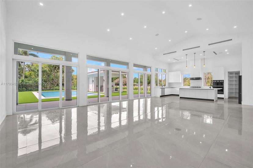 Picture of 7900 SW 70Th St, Miami FL 33143