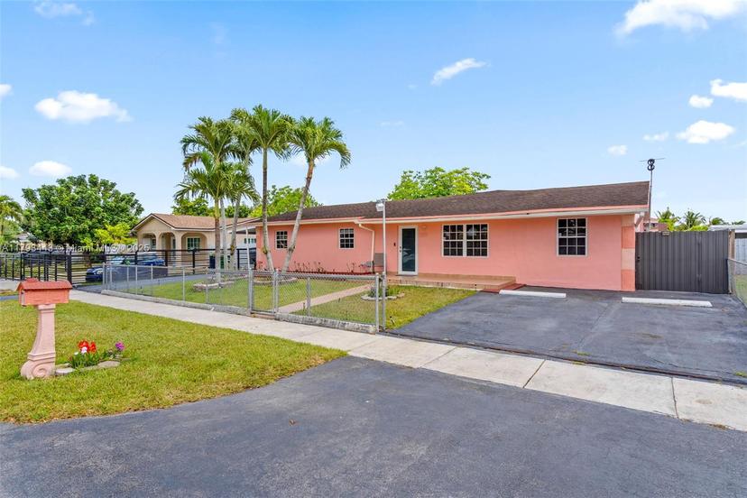 Picture of 15250 SW 300Th St, Homestead FL 33033