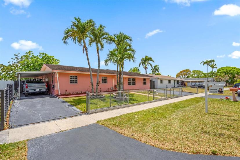 Picture of 15250 SW 300Th St, Homestead FL 33033