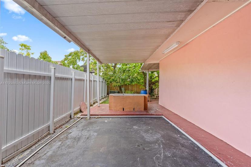 Picture of 15250 SW 300Th St, Homestead FL 33033