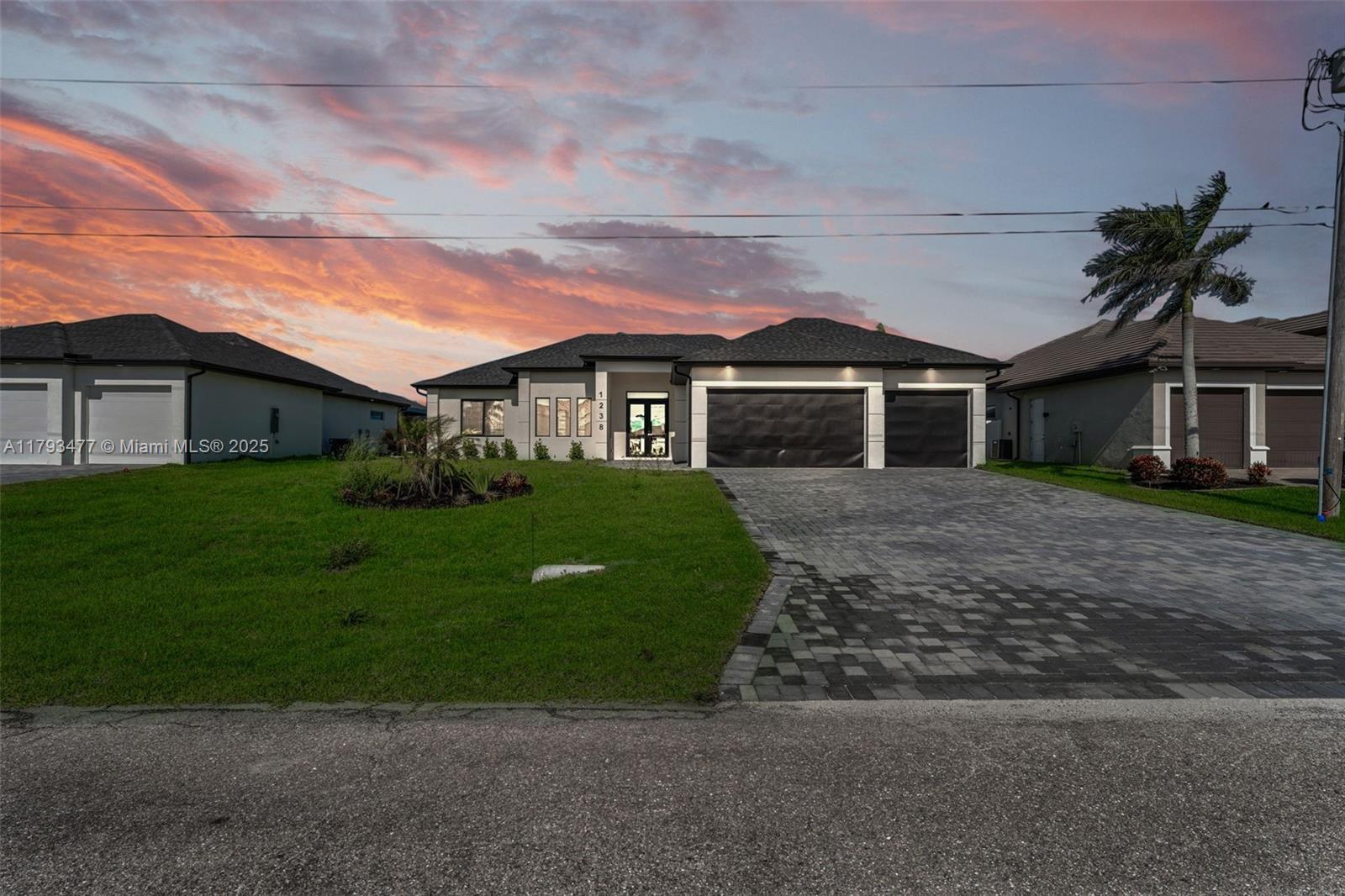 Picture of 2712 NW 41St Ave, Cape Coral, FL 33993