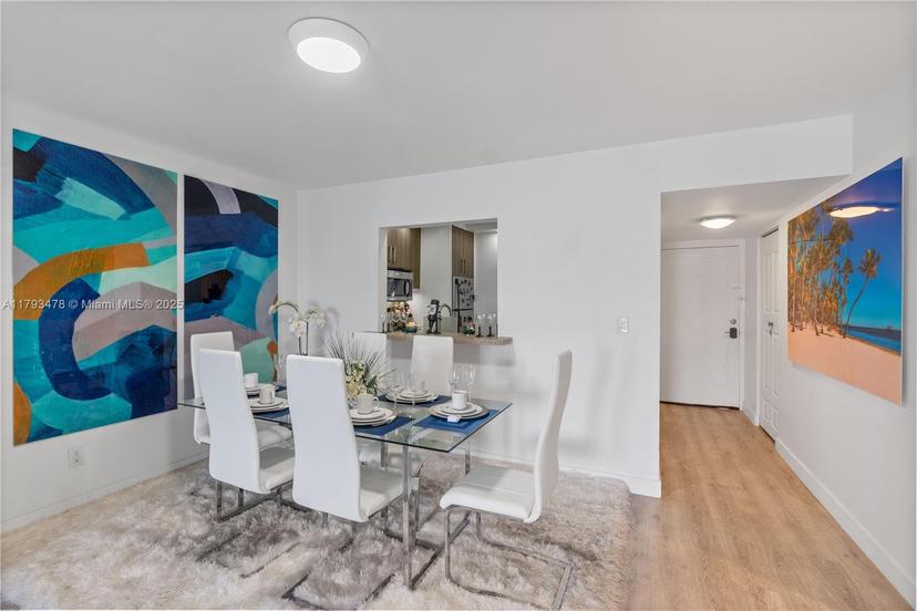 Picture of 2850 Somerset Dr # 410L, Lauderdale Lakes FL 33311
