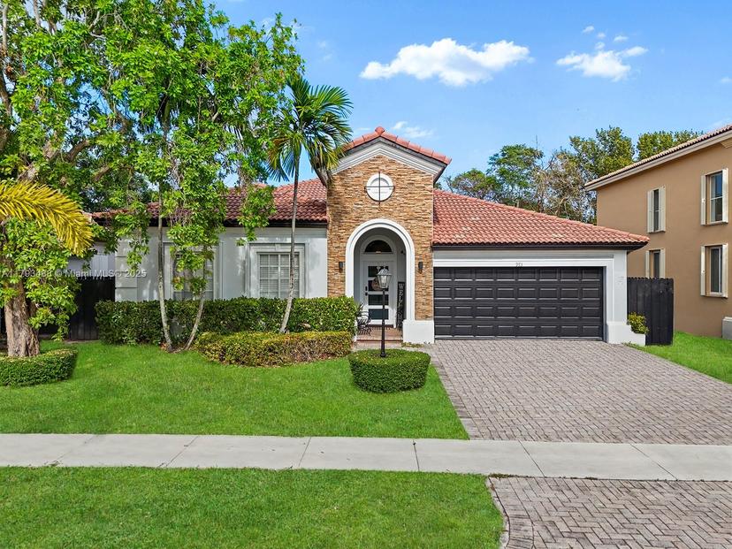 Picture of 973 NE 36Th Ave, Homestead FL 33033