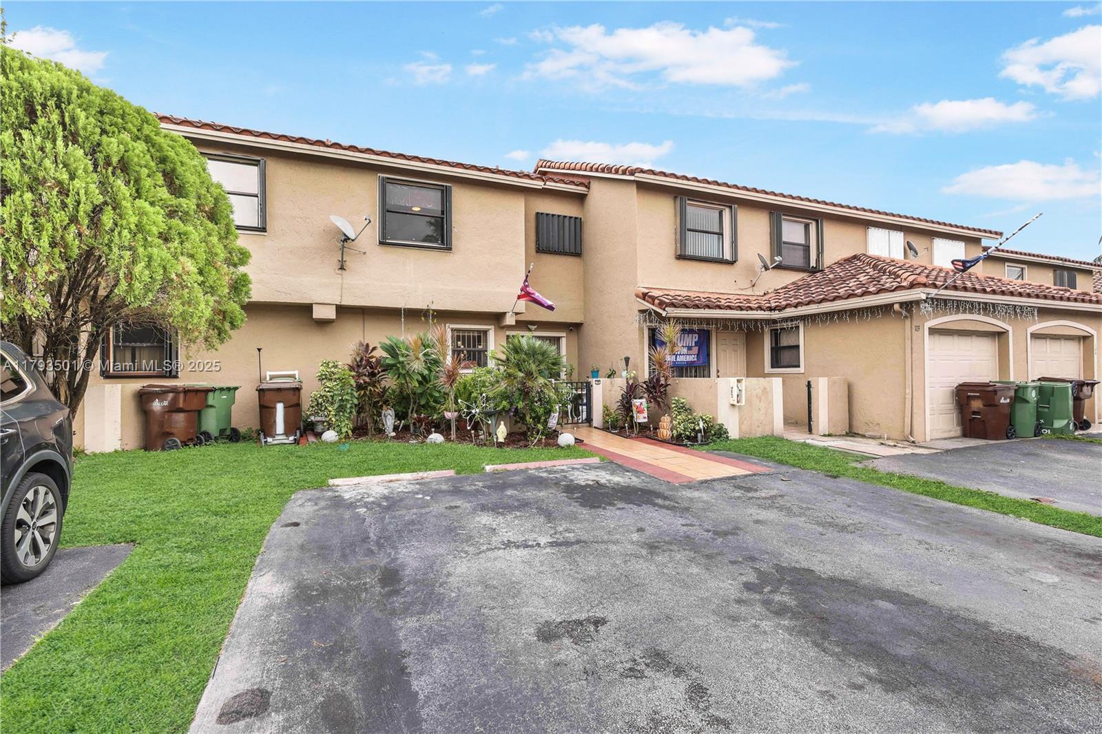 Picture of 6291 W 24Th Ct # 6, Hialeah, FL 33016