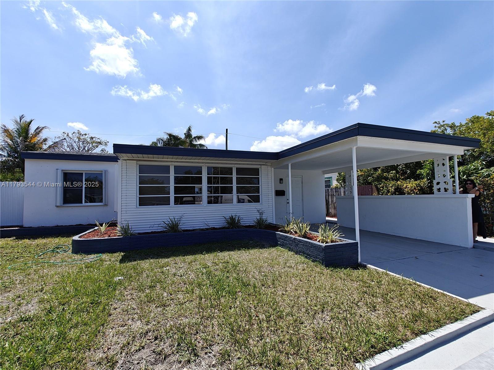 Picture of 5373 NE 3Rd Ter, Oakland Park, FL 33334