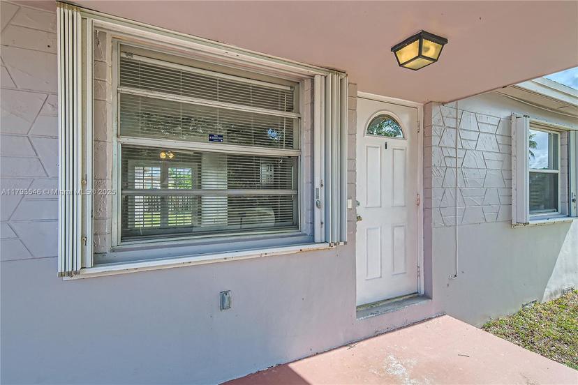 Picture of 6437 Custer St, Hollywood FL 33024