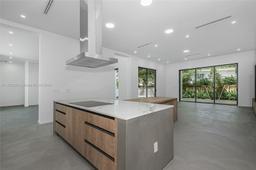 Picture of 2730 SW 17Th Ave, Miami, FL 33133