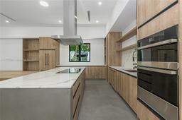 Picture of 2730 SW 17Th Ave, Miami, FL 33133