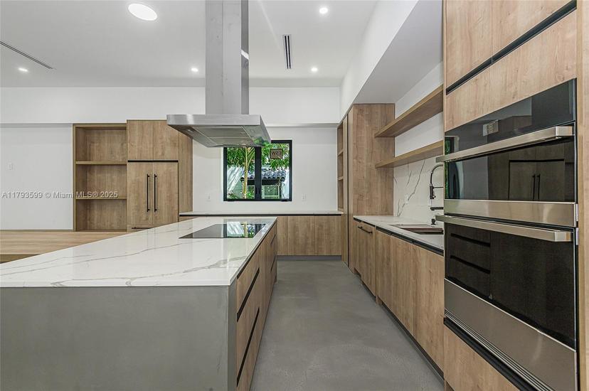 Picture of 2730 SW 17Th Ave, Miami FL 33133