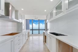 Picture of 1581 Brickell Ave, Miami, FL 33129
