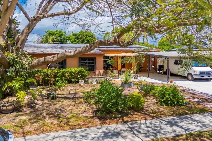 Picture of 9341 Marine Dr, Cutler Bay FL 33189