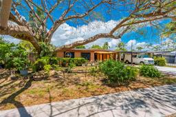 Picture of 9341 Marine Dr, Cutler Bay, FL 33189